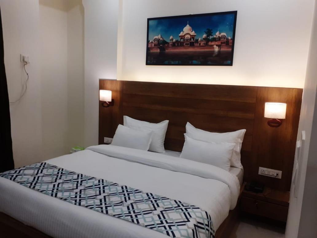The Govindam Resort Vrindāvan 外观 照片